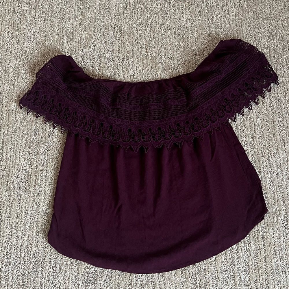 Socialite Plum Off the Shoulders Strapless Top